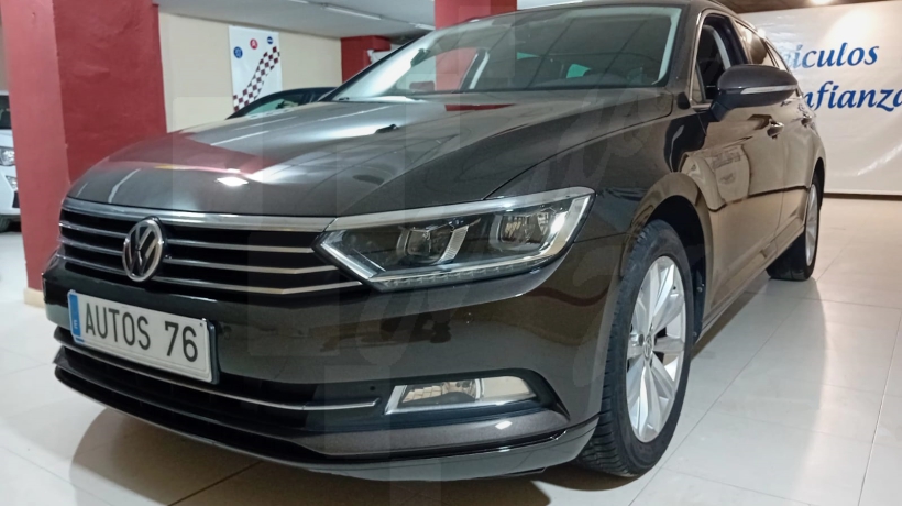 VOLKSWAGEN PASSAT 1.6 TDI 120 CV FAMILIAR