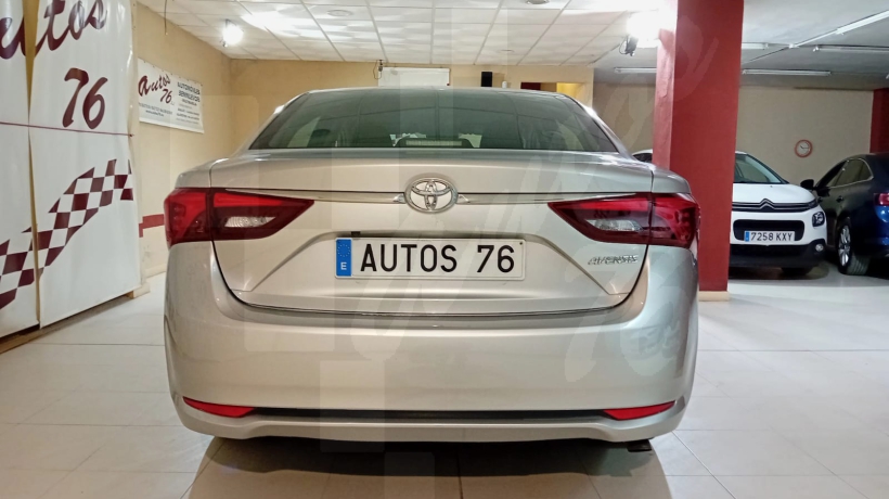 TOYOTA AVENSIS 2.0 D 143 CV