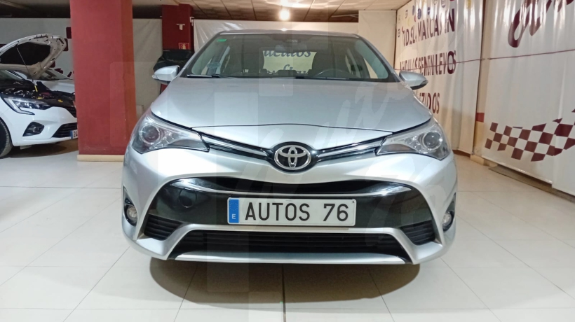 TOYOTA AVENSIS 2.0 D 143 CV