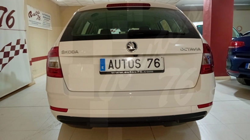 SKODA OCTAVIA 1.6 TDI 116 CV FAMILIAR