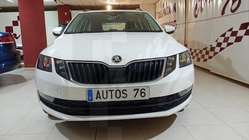 SKODA OCTAVIA 1.6 TDI 116 CV FAMILIAR