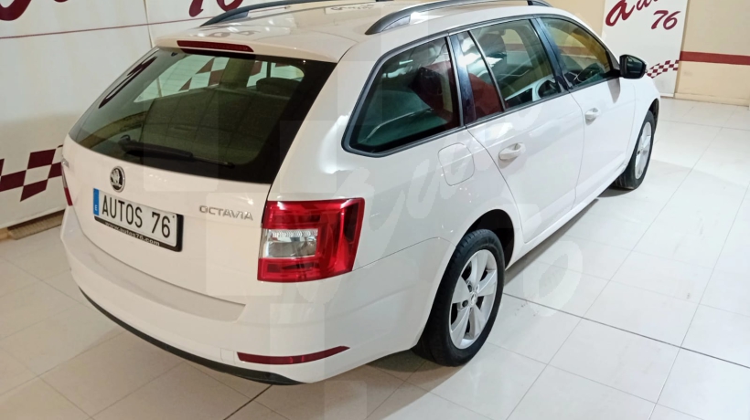 SKODA OCTAVIA 1.6 TDI 116 CV FAMILIAR