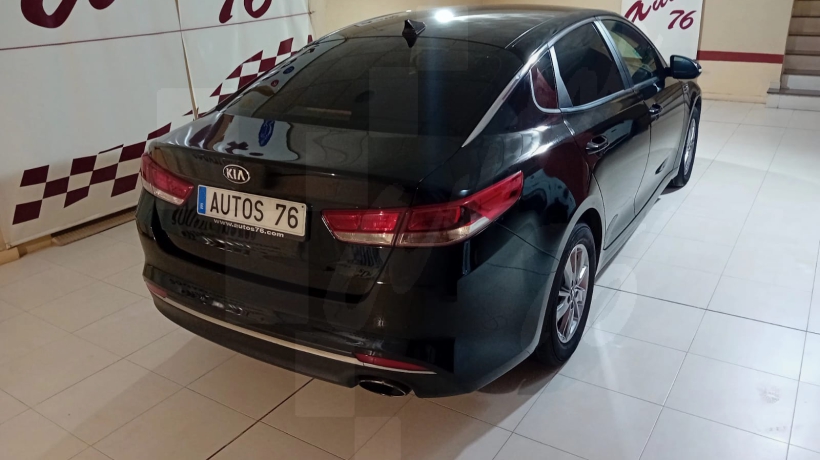 KIA OPTIMA 1.7 CRDI 140 CV AUTOMÁTICO