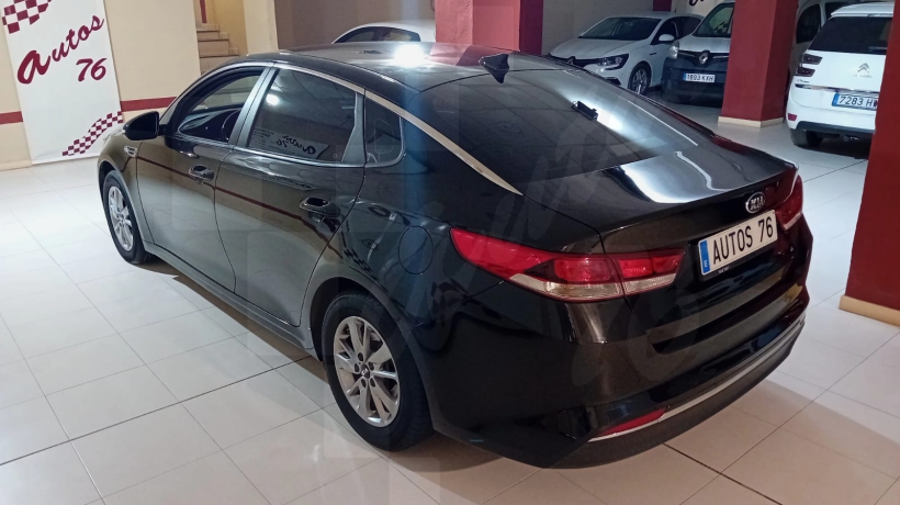 KIA OPTIMA 1.7 CRDI 140 CV AUTOMÁTICO