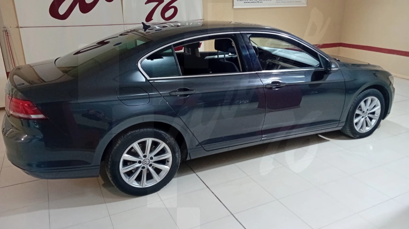 VOLKSWAGEN PASSAT 2.0 TDI 150 CV