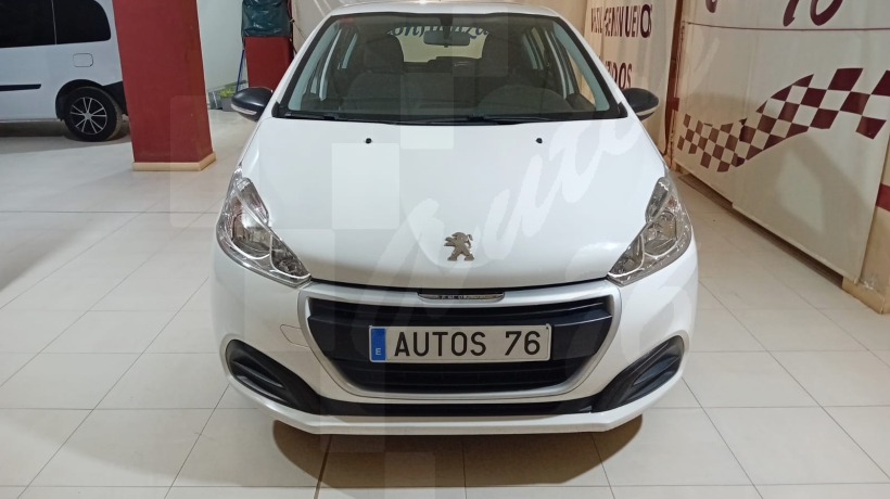 PEUGEOT 208 1.6 HDI 75 CV