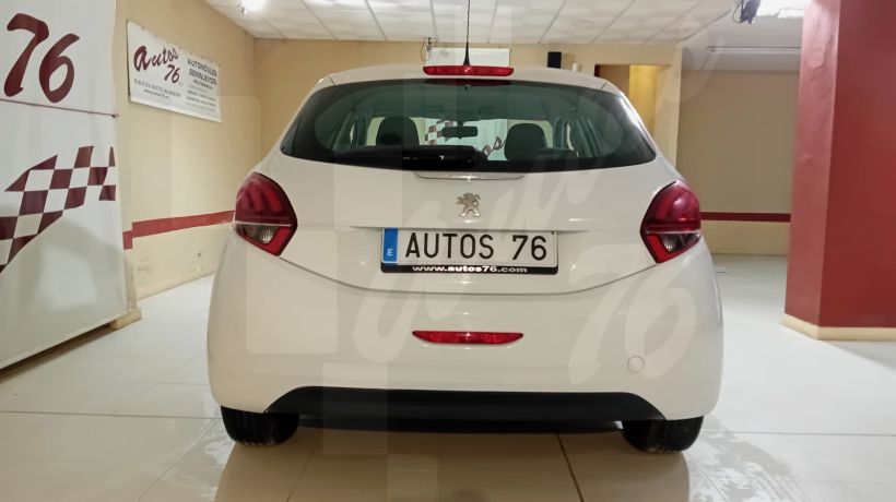 PEUGEOT 208 1.6 HDI 75 CV
