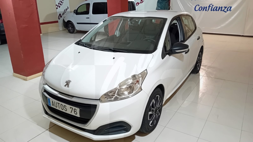 PEUGEOT 208 1.6 HDI 75 CV