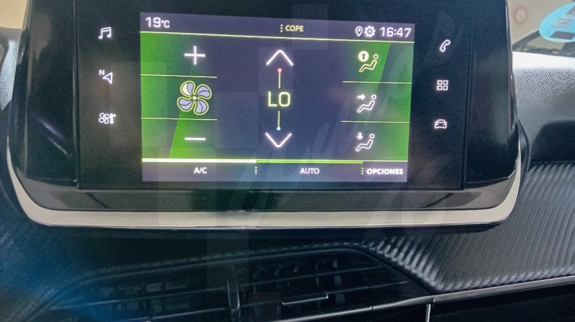 PEUGEOT 2008 1.5 HDI 110 CV
