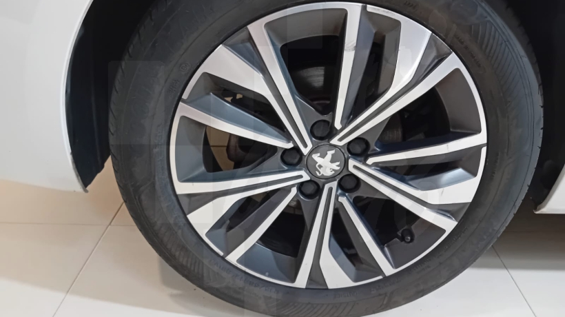 PEUGEOT 508 1.5 HDI 130 CV