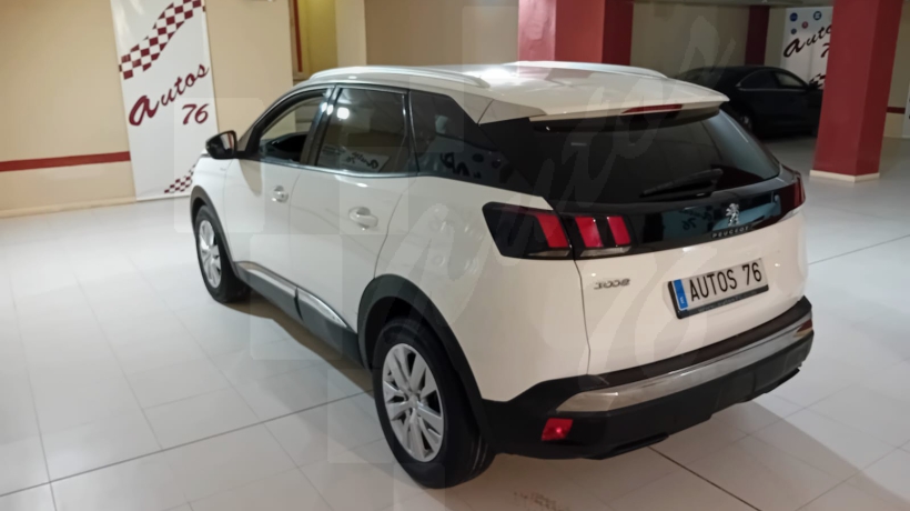 PEUGEOT 3008 1.5 HDI 130 CV