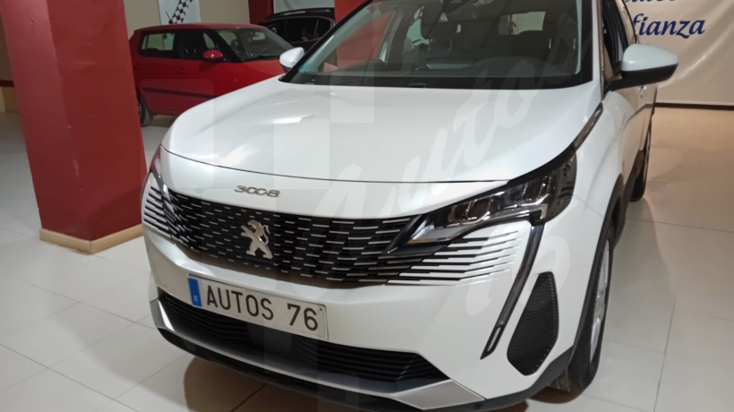 PEUGEOT 3008 1.5 HDI 130 CV