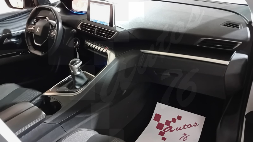 PEUGEOT 3008 1.5 HDI 130 CV