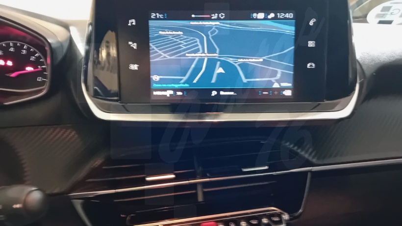 PEUGEOT 2008 1.5 HDI 110 CV