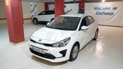 KIA RIO 1.2 i 84 CV