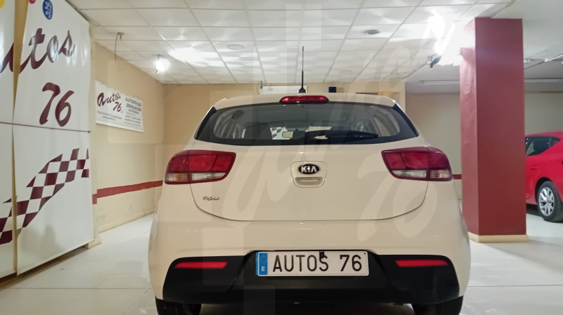 KIA RIO 1.2 i 84 CV