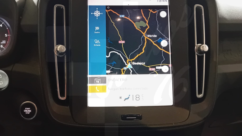 VOLVO XC40 2.0 D3 150 CV 