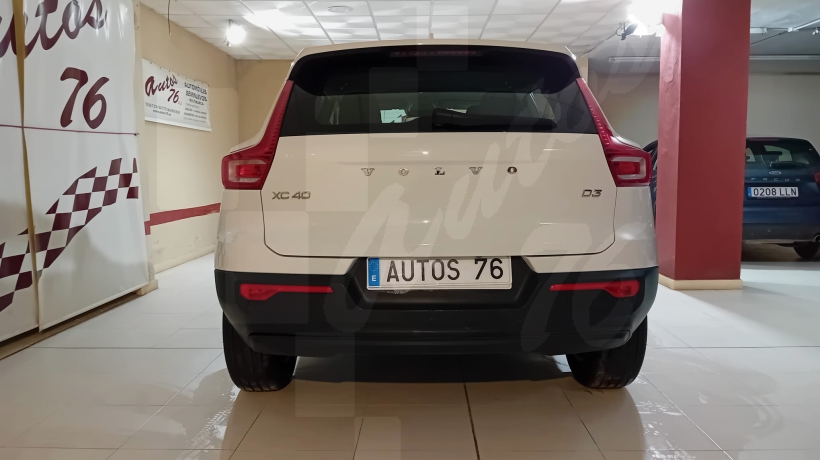 VOLVO XC40 2.0 D3 150 CV 