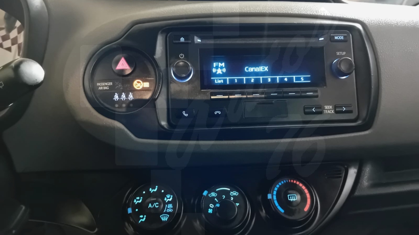 TOYOTA YARIS 1.0 i 80 CV