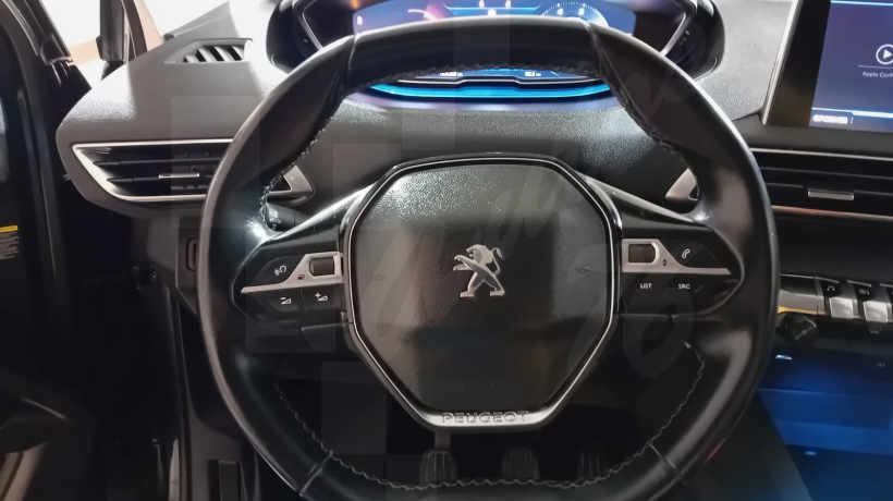 PEUGEOT 3008 1.5 HDI 130 CV