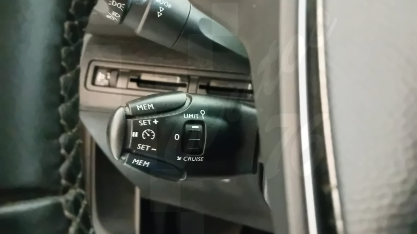 PEUGEOT 3008 1.5 HDI 130 CV