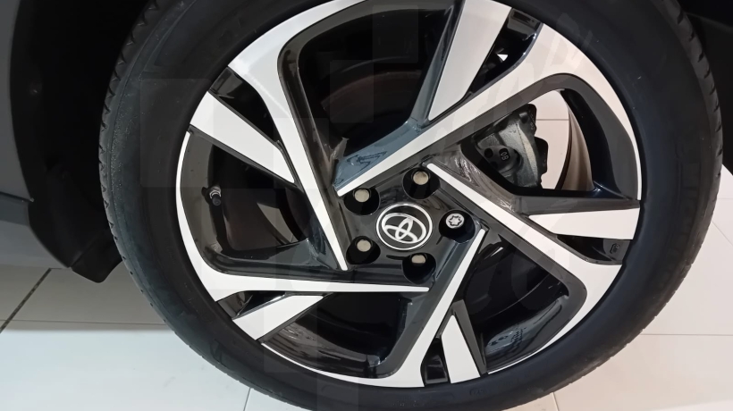 TOYOTA C-HR 1.8 HÍBRIDO 125 H 122 CV  AUTOMÁTICO