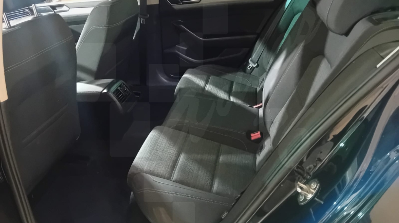 VOLKSWAGEN PASSAT 1.6 TDI 120 CV AUTOMÁTICO