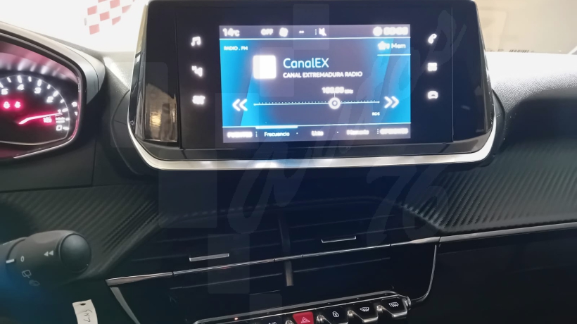 PEUGEOT 2008 1.5 HDI 110 CV