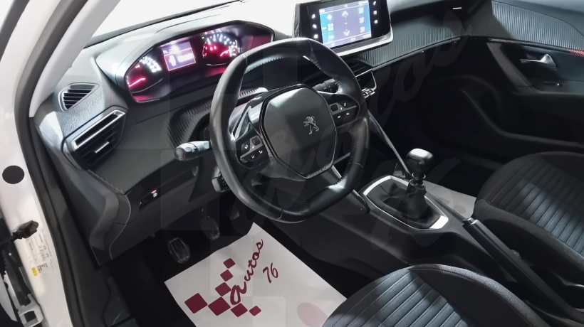 PEUGEOT 2008 1.5 HDI 110 CV