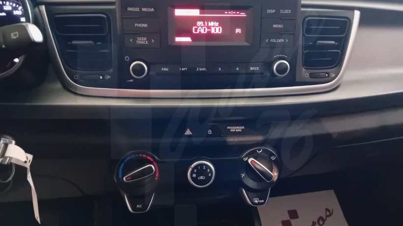 KIA RIO 1.2 i 84 CV