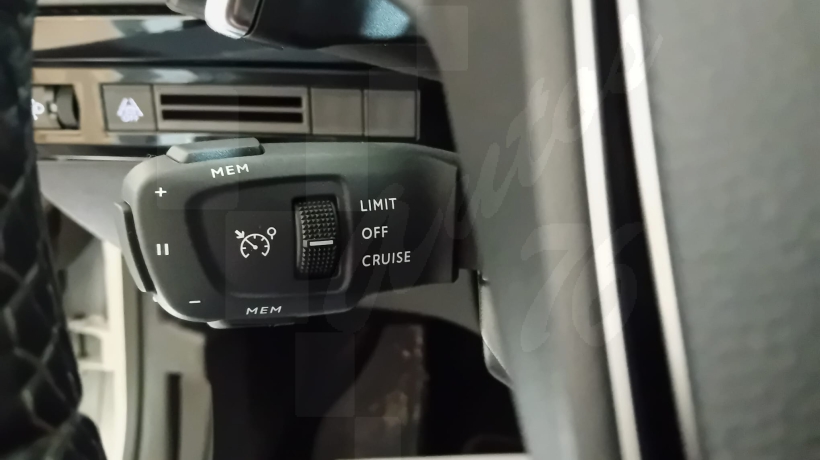 PEUGEOT 508 1.5 HDI 130 CV FAMILIAR AUT.