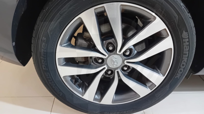 HYUNDAI I30 1.6 CRDI 95 CV