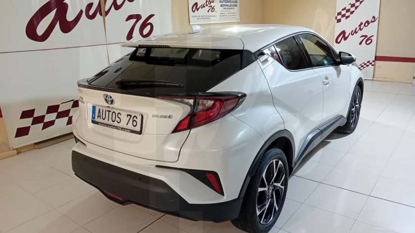 TOYOTA C-HR 2.0 HÍBRIDO 180 CV  AUTOMÁTICO