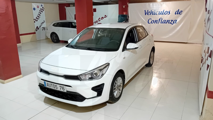 KIA RIO 1.2 i 84 CV
