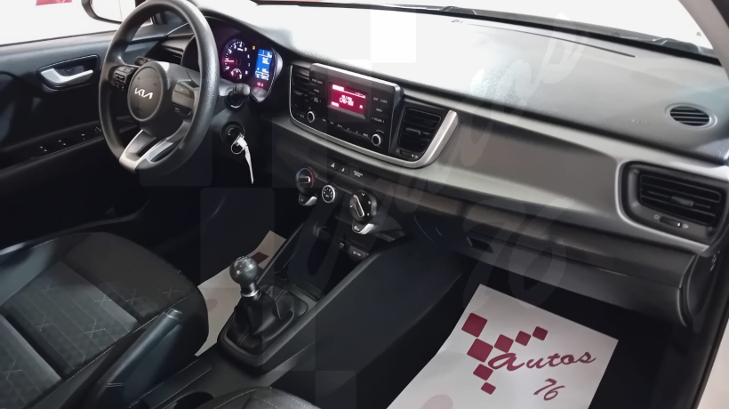 KIA RIO 1.2 i 84 CV