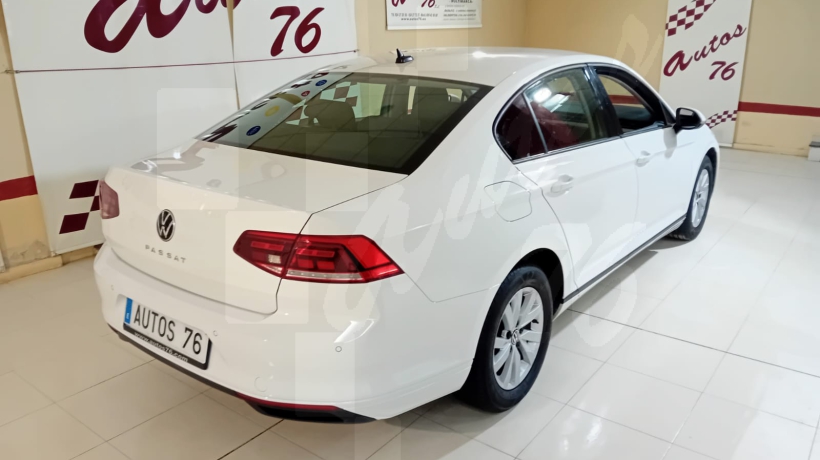 VOLKSWAGEN PASSAT 2.0 TDI 122 CV AUTOMÁTICO