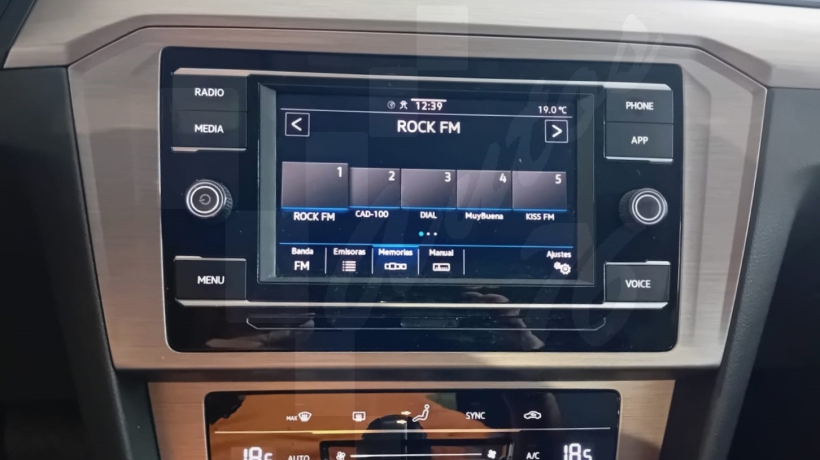 VOLKSWAGEN PASSAT 2.0 TDI 122 CV AUTOMÁTICO