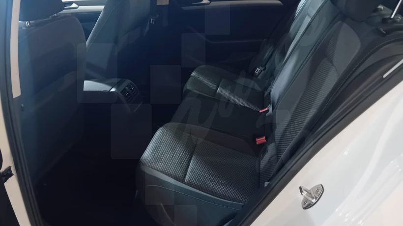 VOLKSWAGEN PASSAT 2.0 TDI 122 CV AUTOMÁTICO