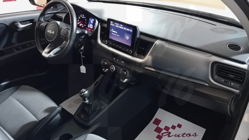 KIA STONIC 1.2 i 84 CV