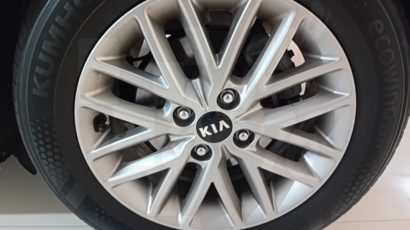 KIA RIO 1.2 i 84 CV