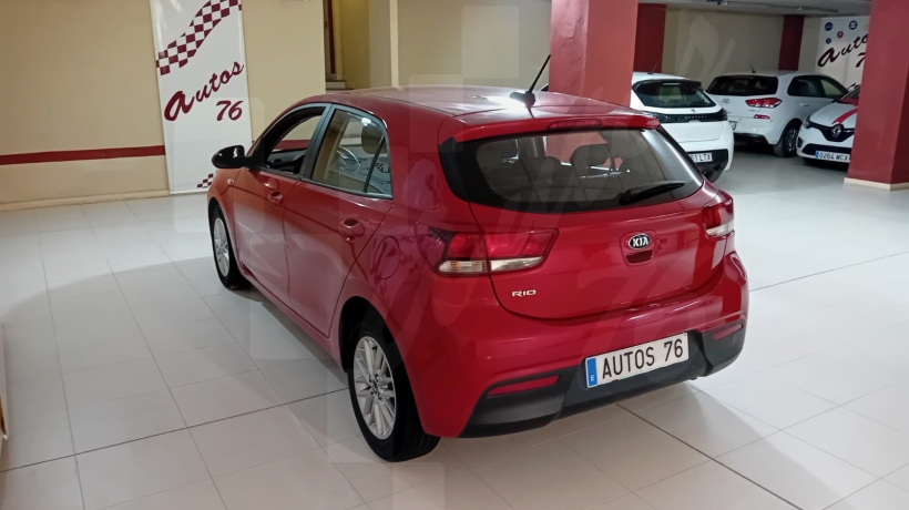 KIA RIO 1.2 i 84 CV