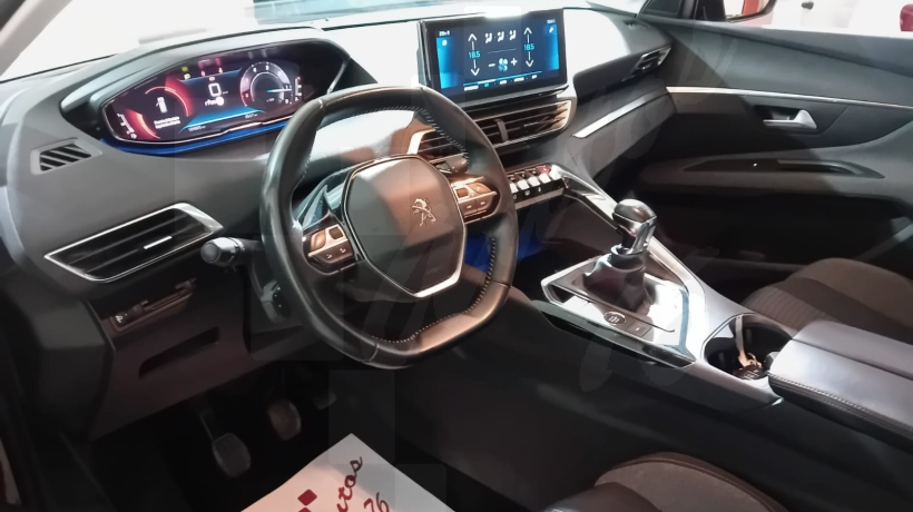 PEUGEOT 3008 1.5 HDI 130 CV