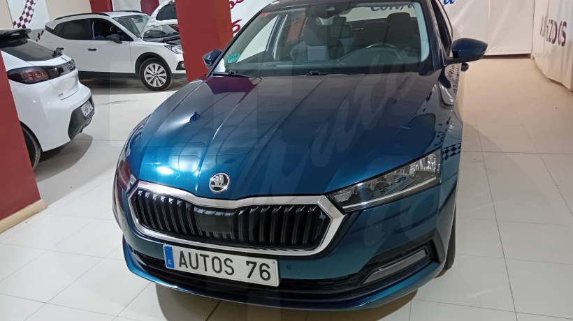 SKODA OCTAVIA 2.0 TDI 150 CV AUTOMÁTICO