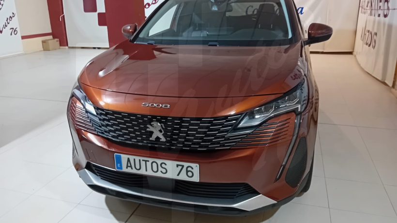 PEUGEOT 5008 1.5 HDI 130 CV 7 PLAZAS