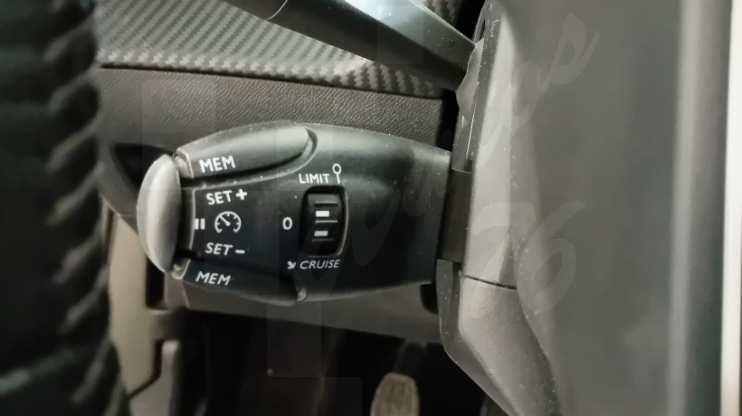 PEUGEOT 2008 1.5 HDI 110 CV