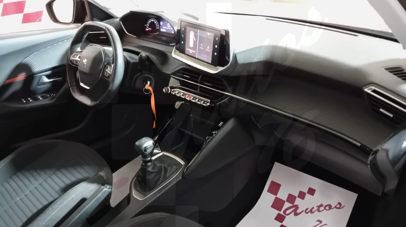 PEUGEOT 2008 1.5 HDI 110 CV