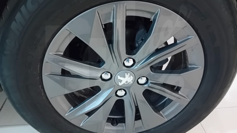 PEUGEOT 2008 1.5 HDI 110 CV