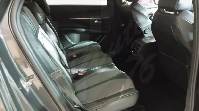 PEUGEOT 5008 1.5 HDI 130 CV 7 PLAZAS