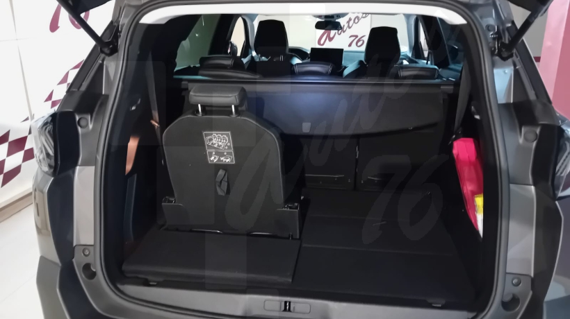 PEUGEOT 5008 1.5 HDI 130 CV 7 PLAZAS