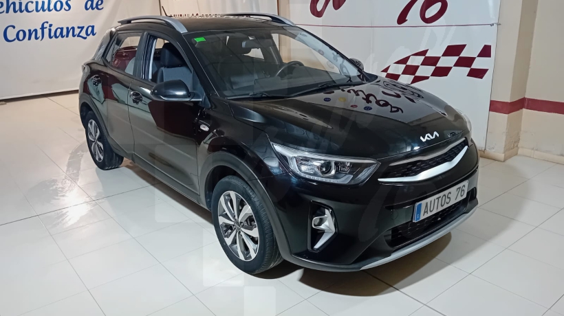 KIA STONIC 1.2 i 84 CV